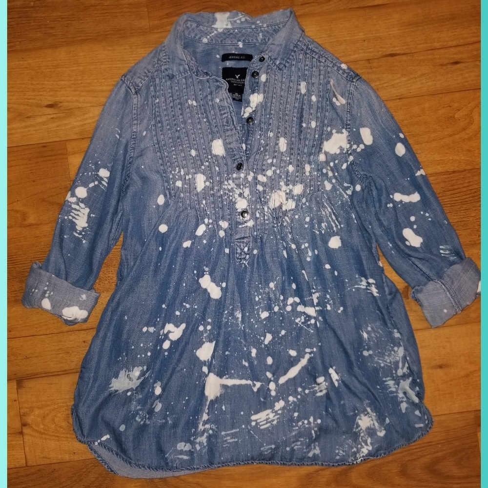 AE jegging fit custom bleached top